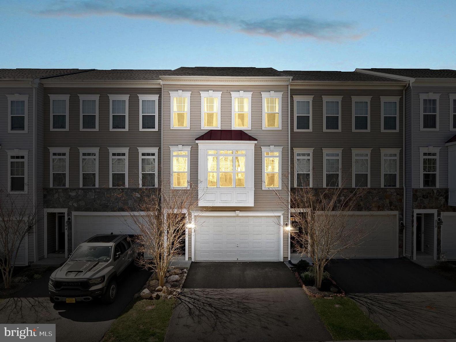 206 Upper Brook Ter
