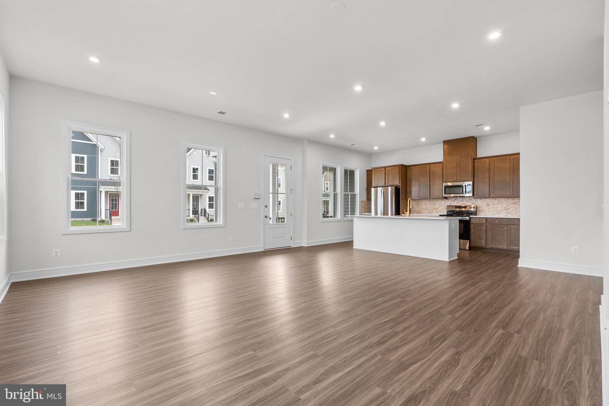 41930 Hickory Meadow Ter