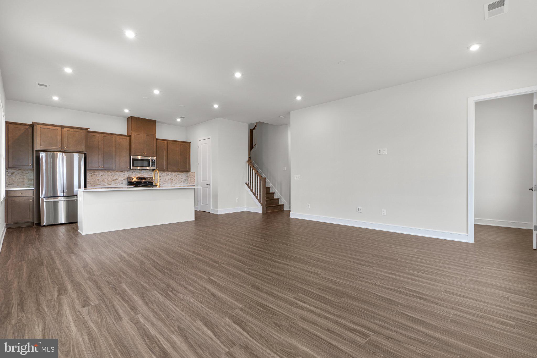 41930 Hickory Meadow Ter