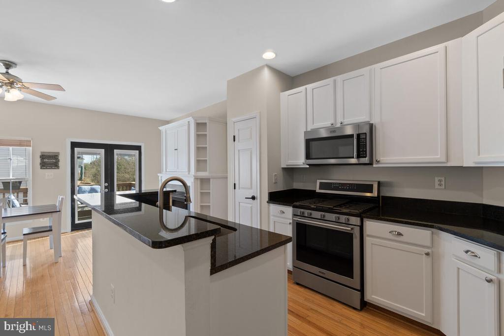 44237 SONORA LN