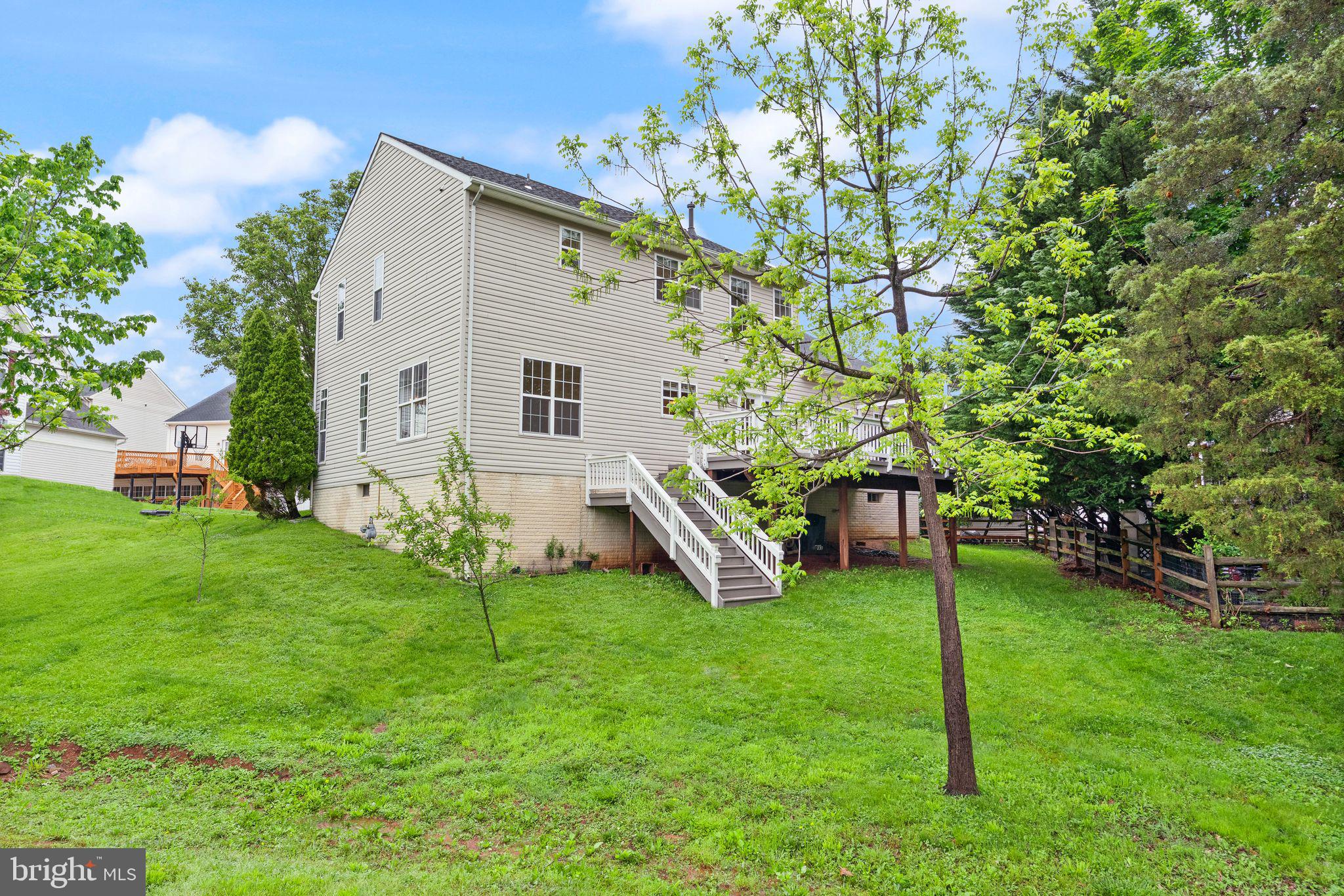 43205 Cardston Pl