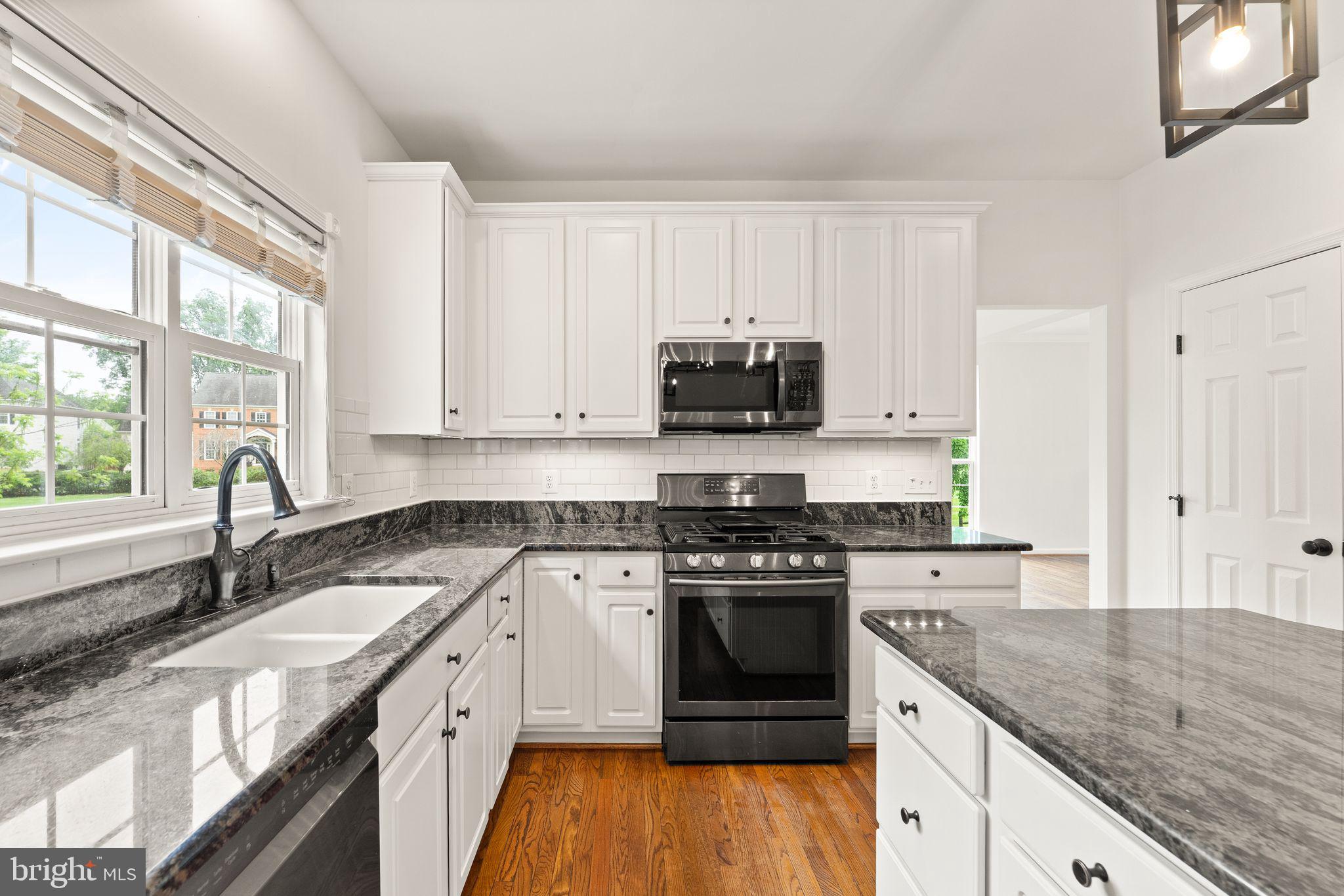 43205 Cardston Pl