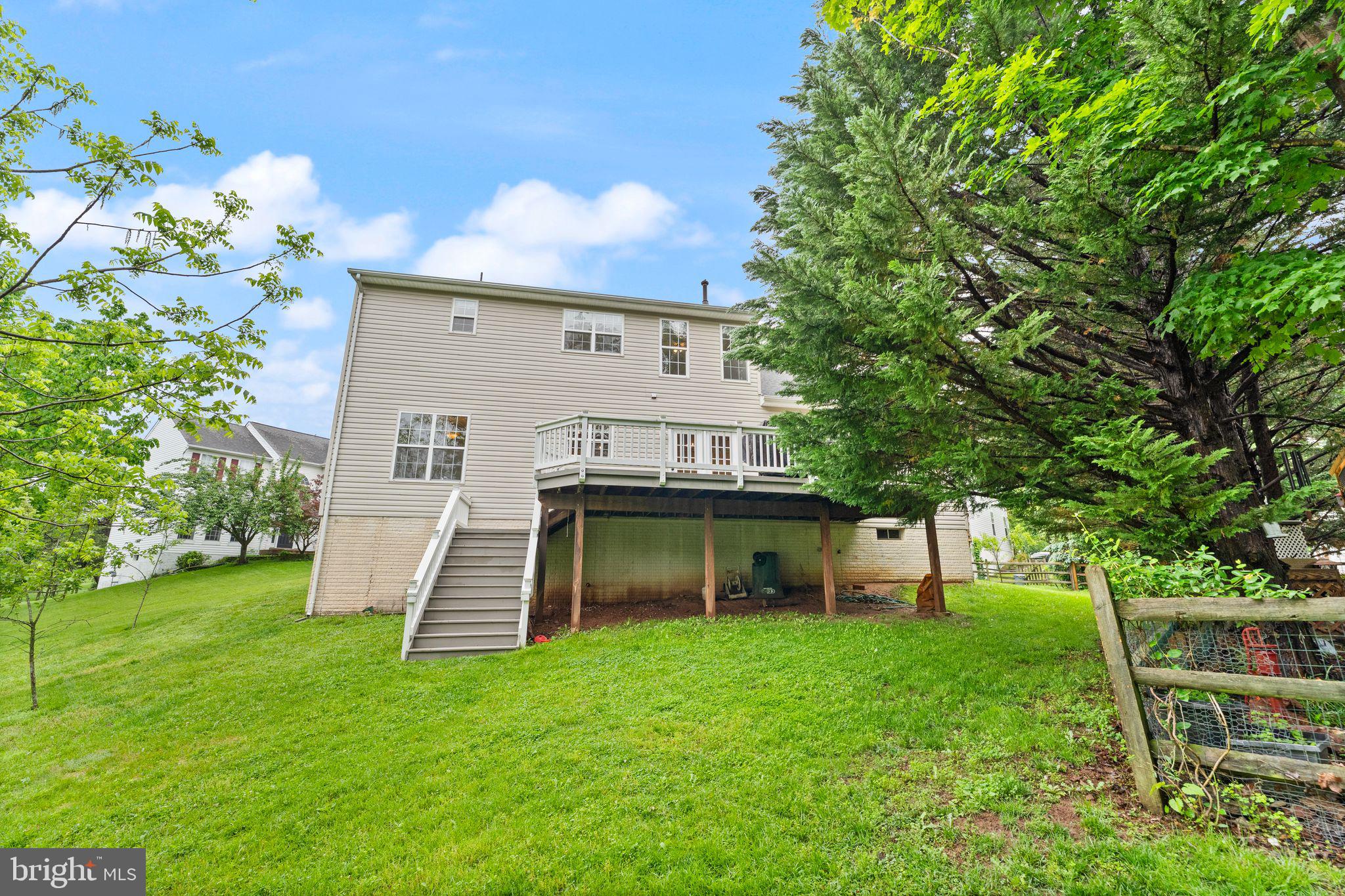 43205 Cardston Pl