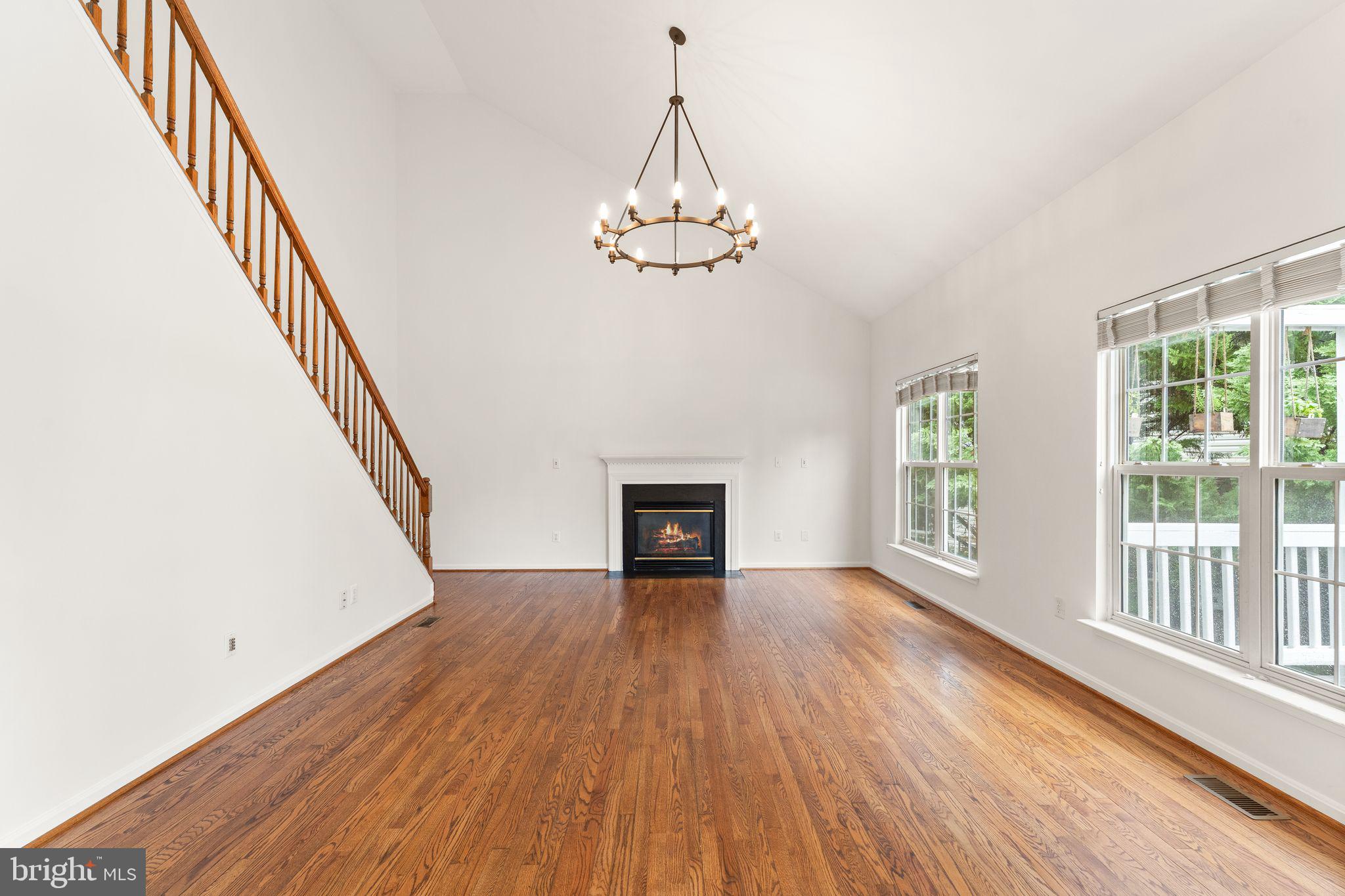 43205 Cardston Pl