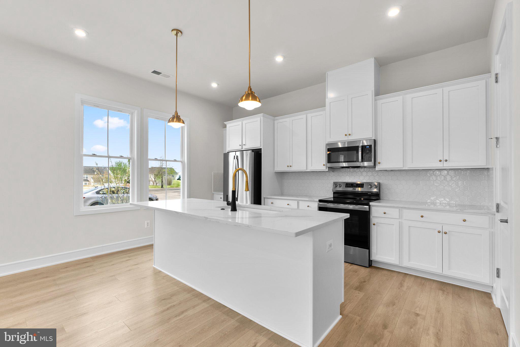 41932 Hickory Meadow Ter
