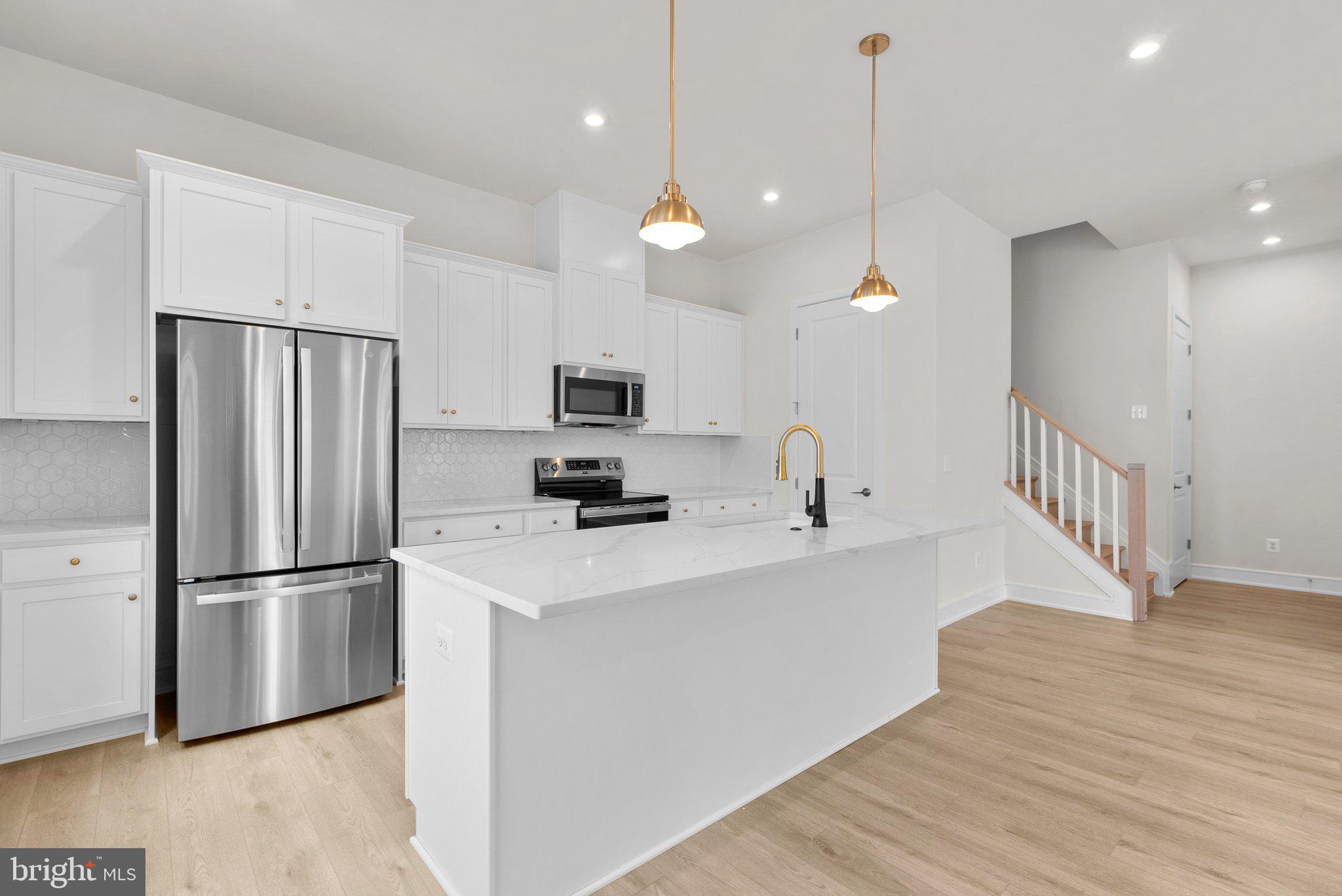 41932 Hickory Meadow Ter