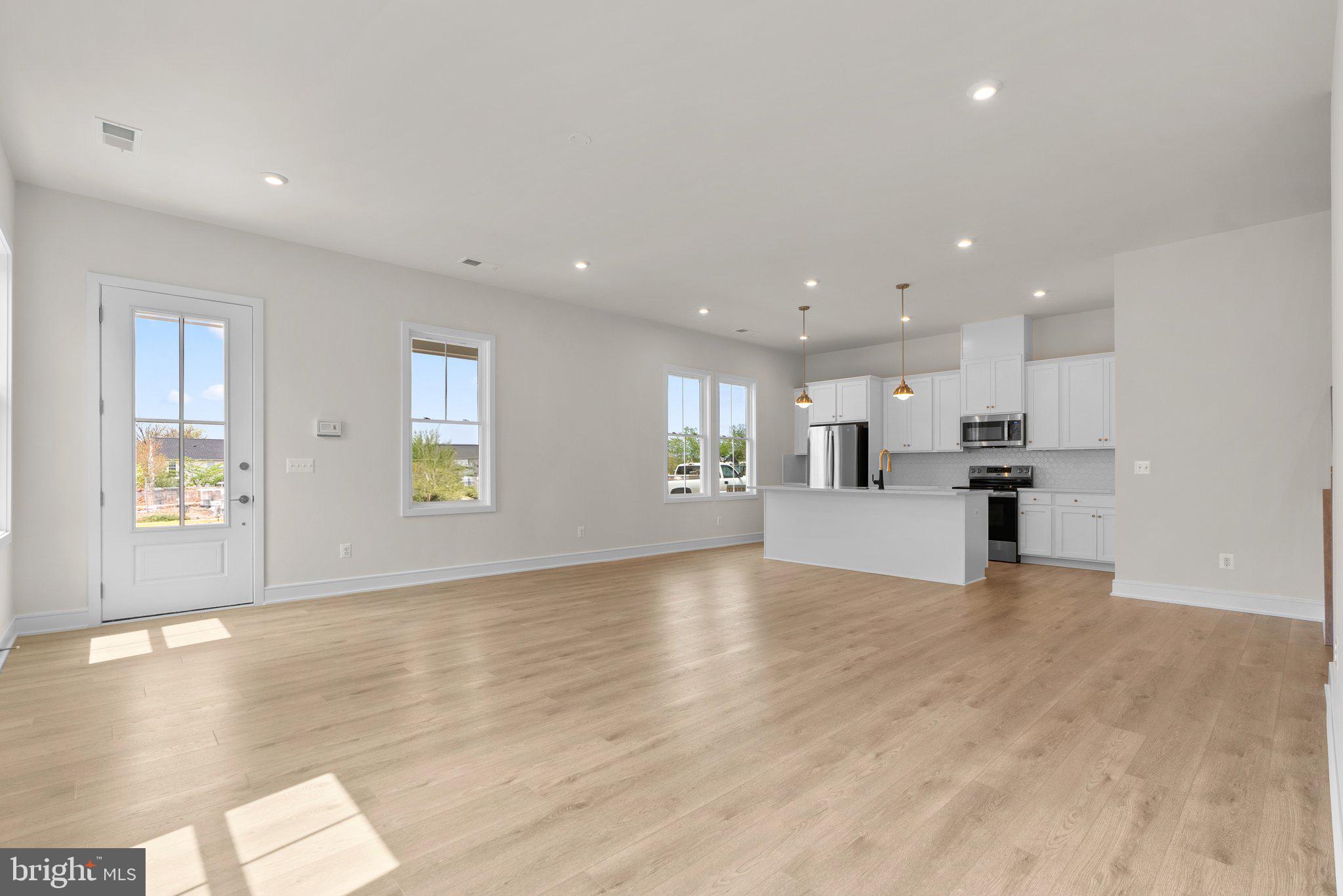 41932 Hickory Meadow Ter
