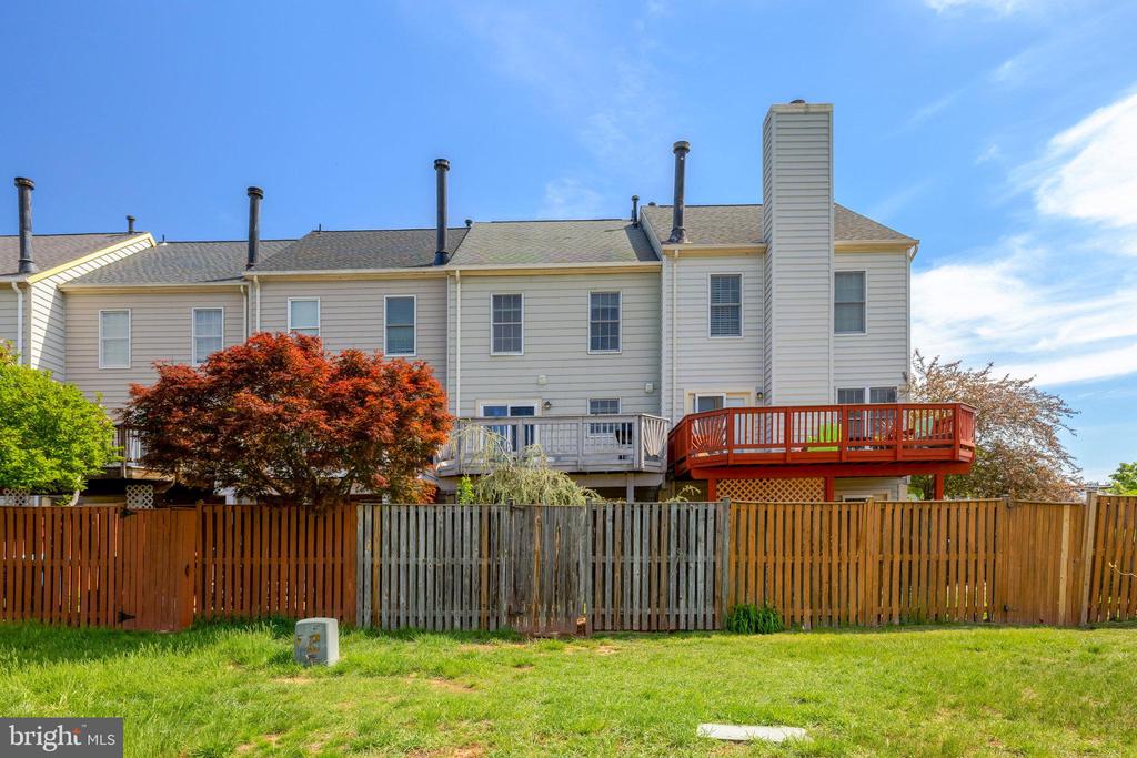 44077 Laceyville Ter
