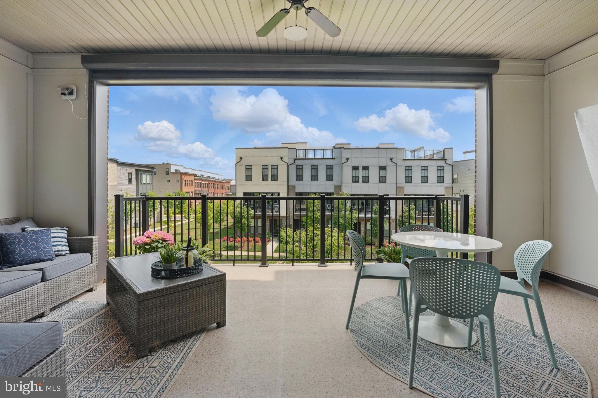 23032 Lavallette Sq