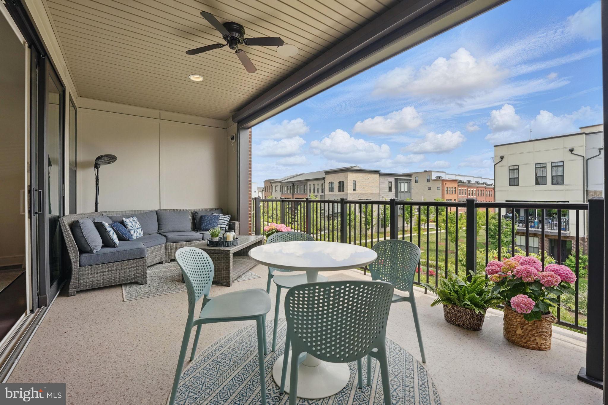 23032 Lavallette Sq