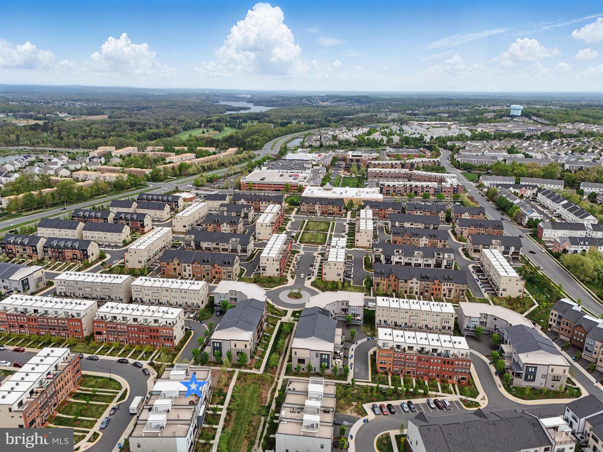 23032 Lavallette Sq