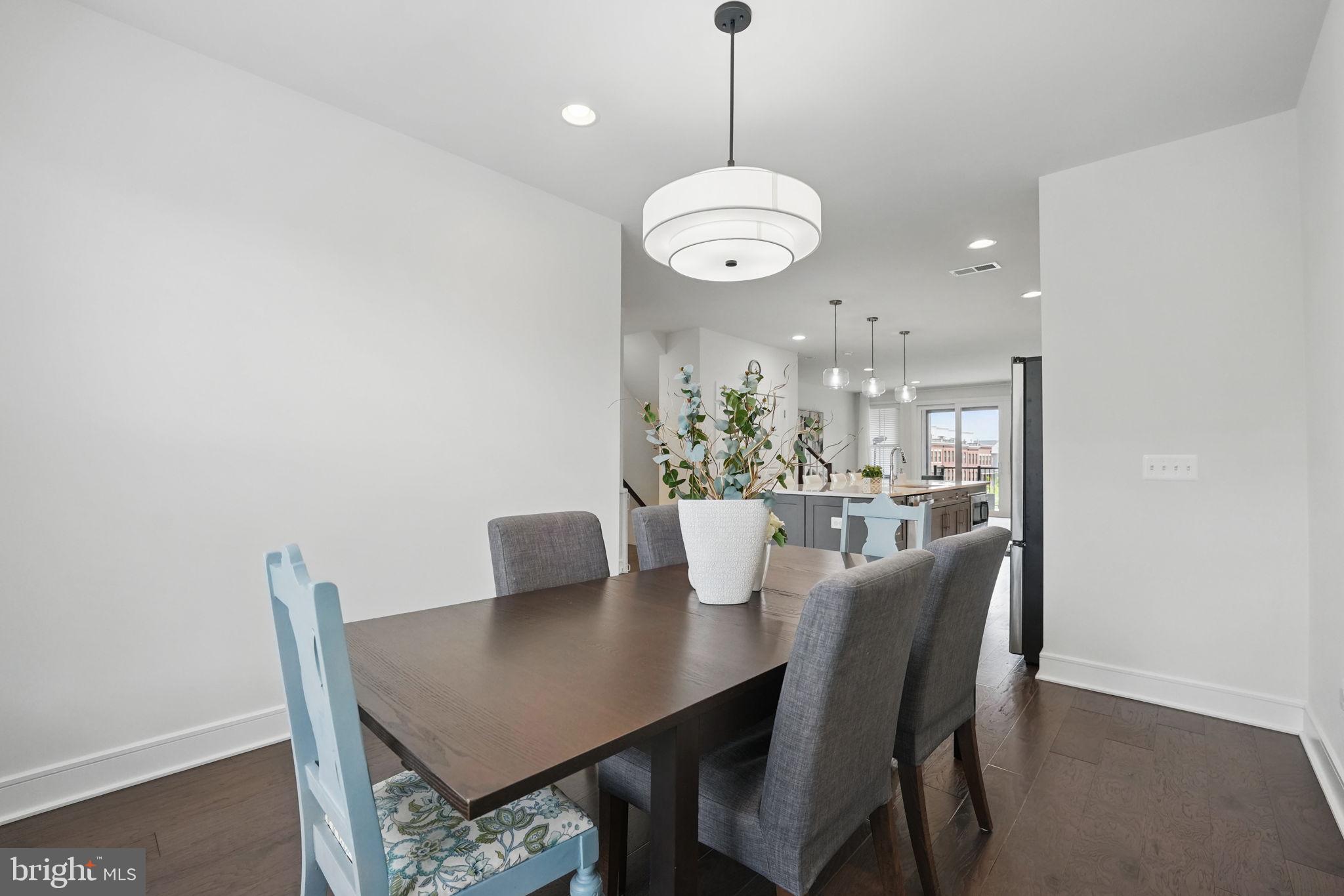23032 Lavallette Sq