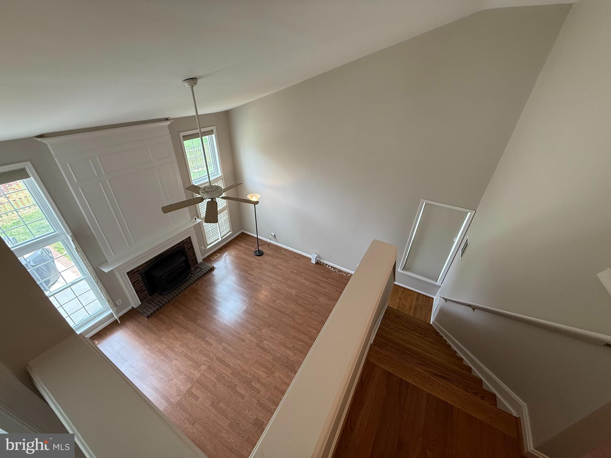 918 CATOCTIN CIR NE