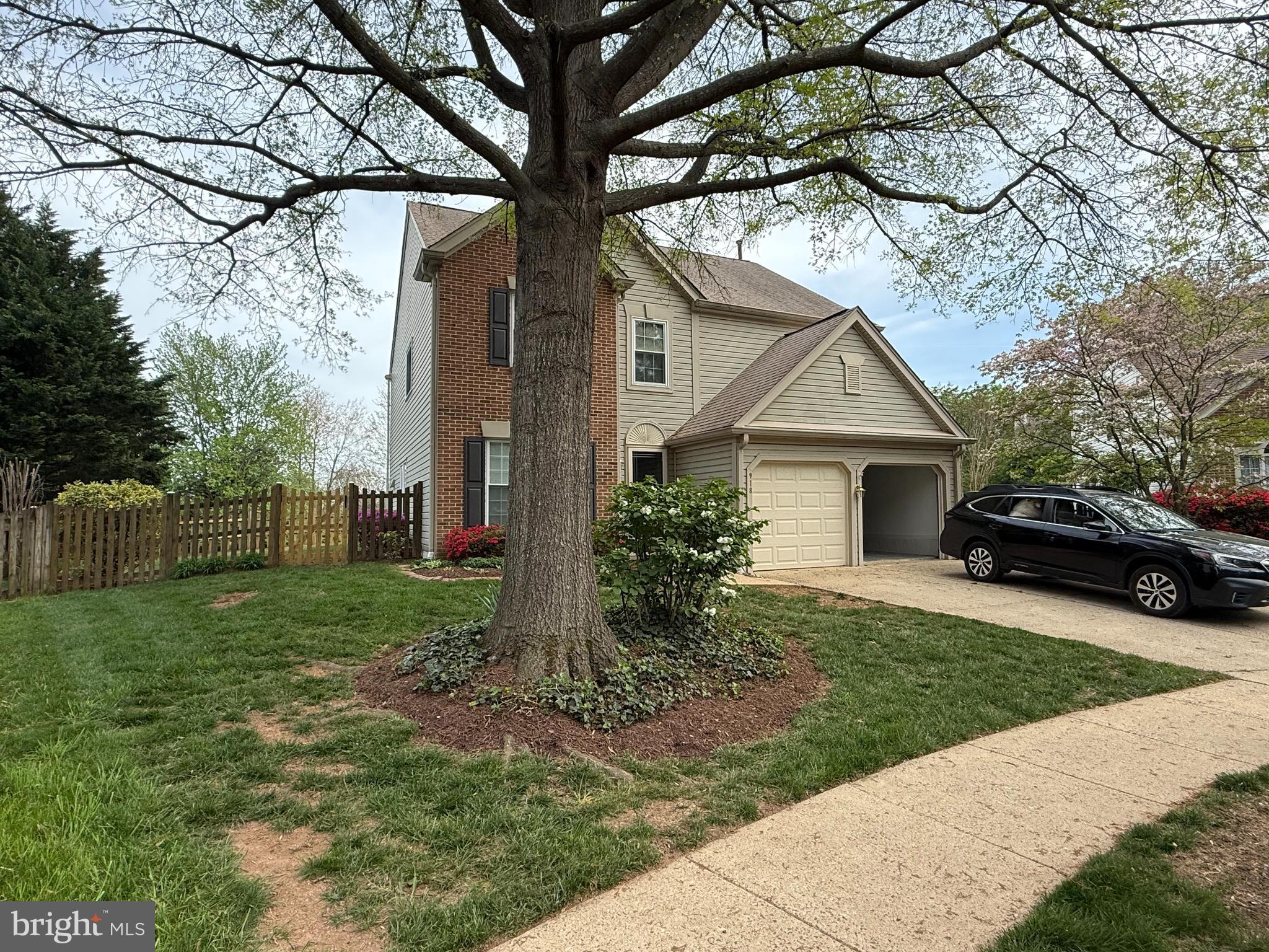 918 CATOCTIN CIR NE
