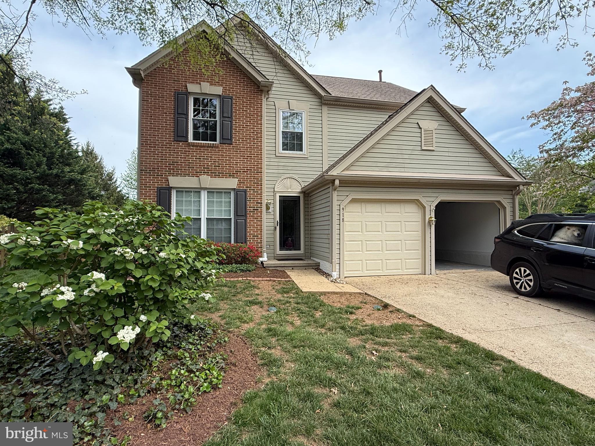 918 CATOCTIN CIR NE
