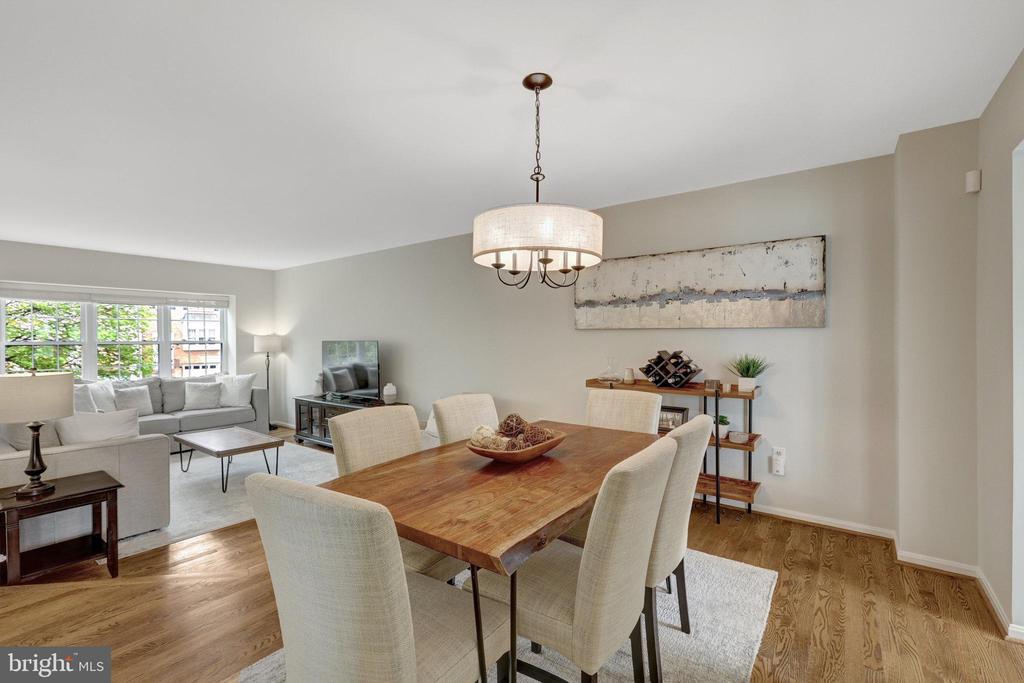 44053 Florence Ter