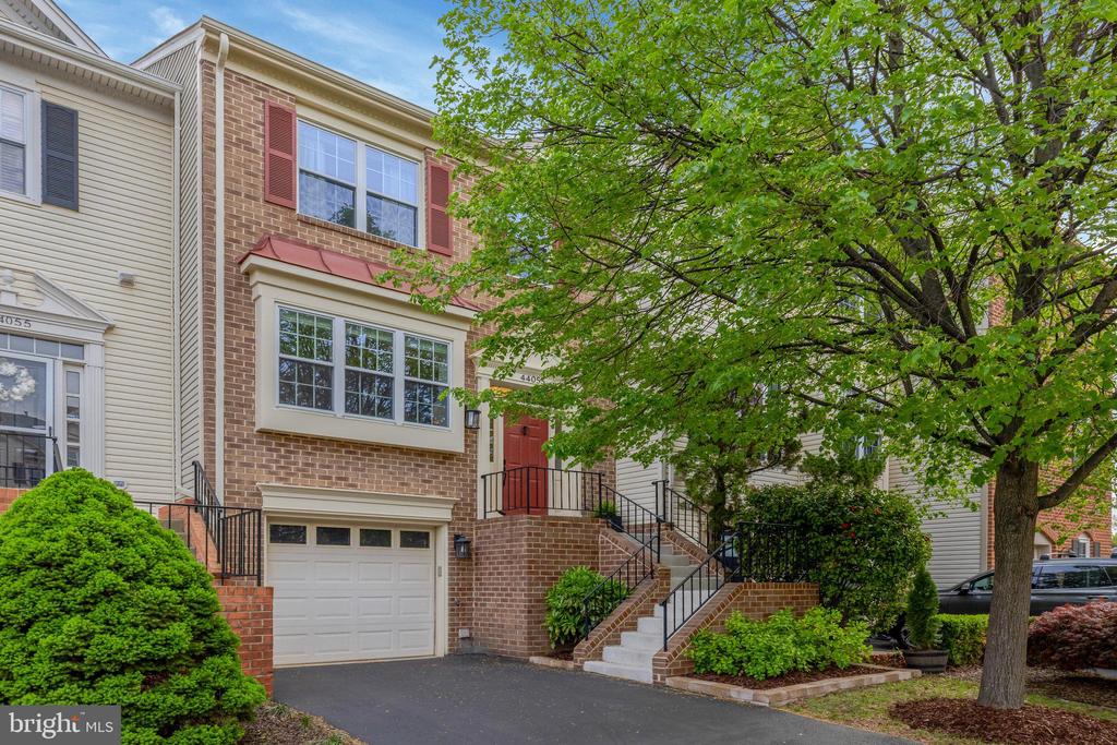 44053 Florence Ter