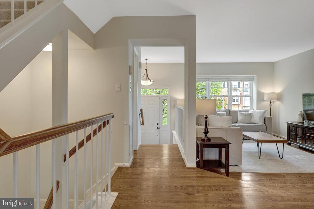 44053 Florence Ter