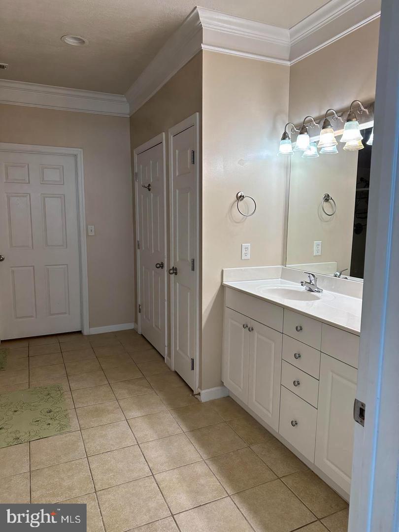 501 SUNSET VIEW TER SE #308