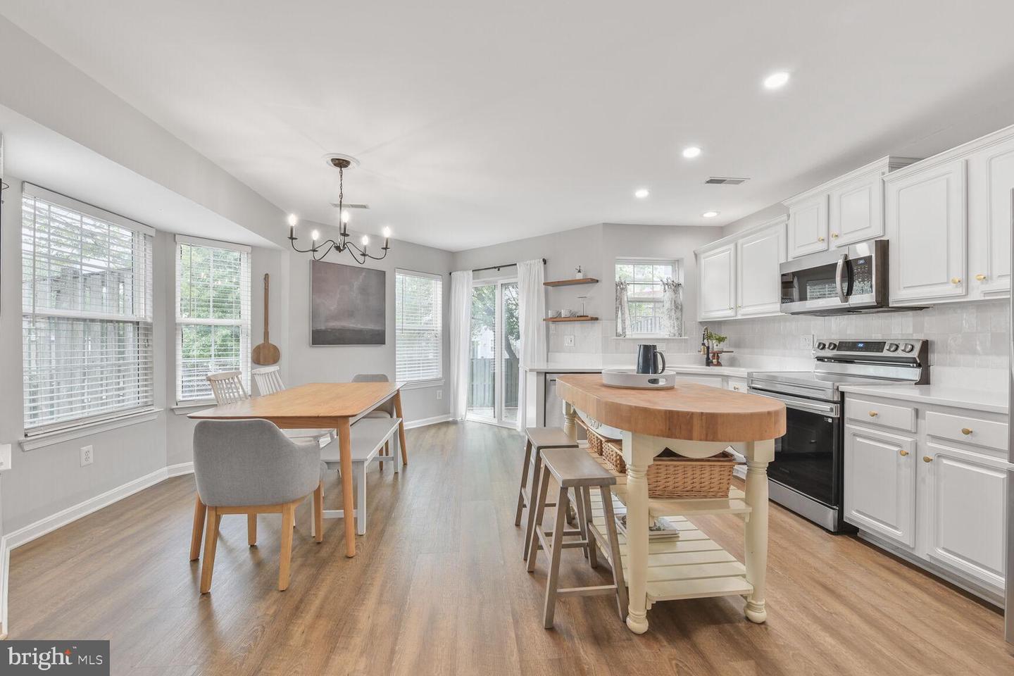 43041 Chiswick Ter