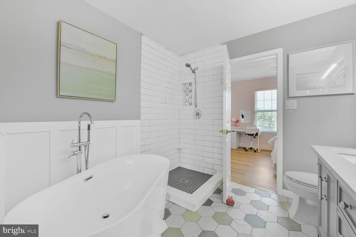 43041 Chiswick Ter