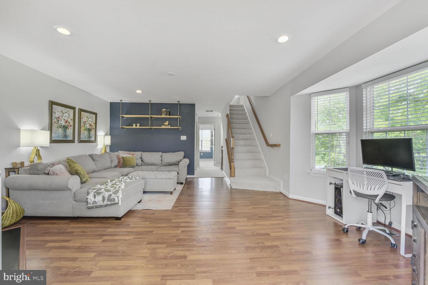 43041 Chiswick Ter