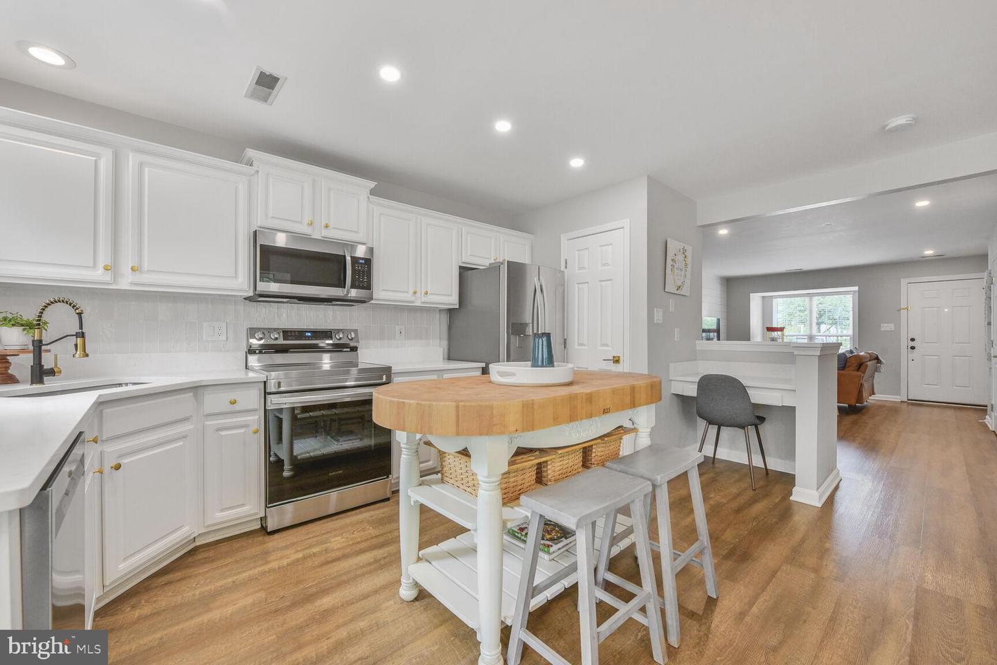 43041 Chiswick Ter