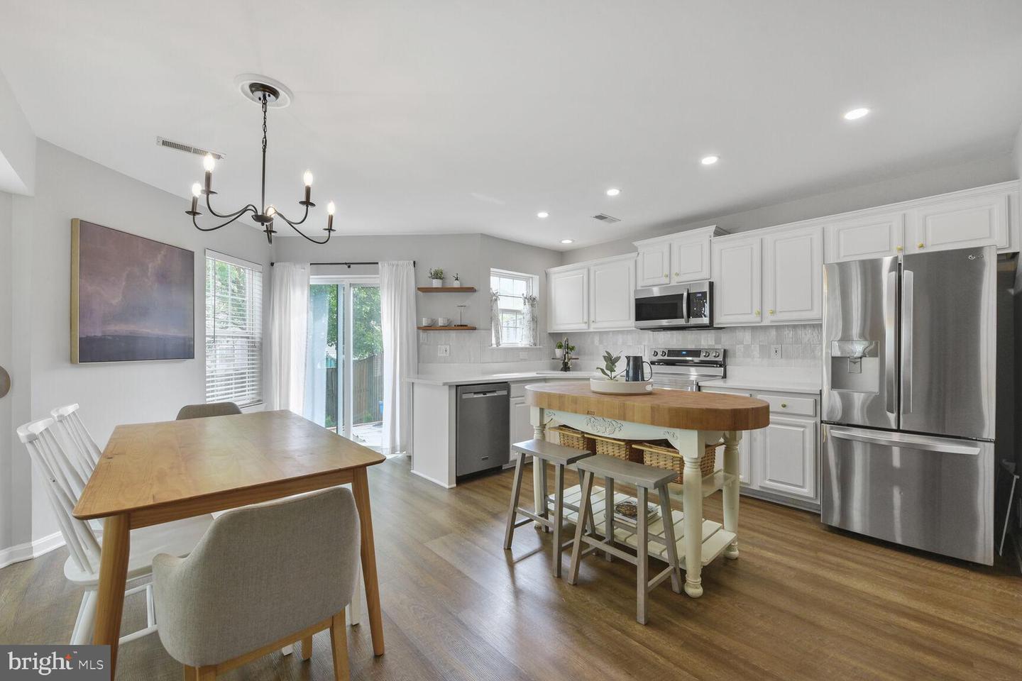 43041 Chiswick Ter