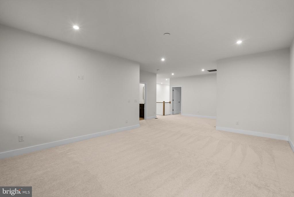 44470 Coalport Sq