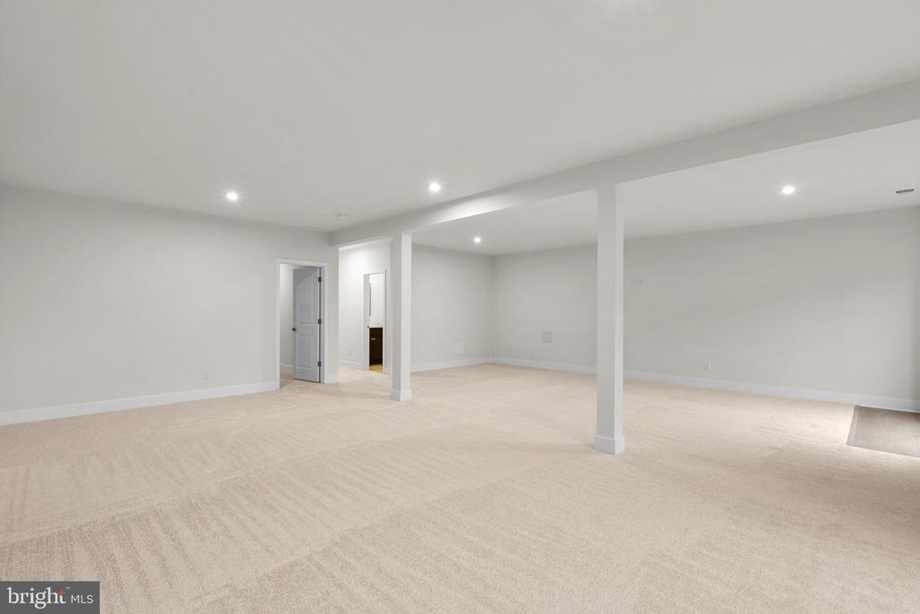44470 Coalport Sq