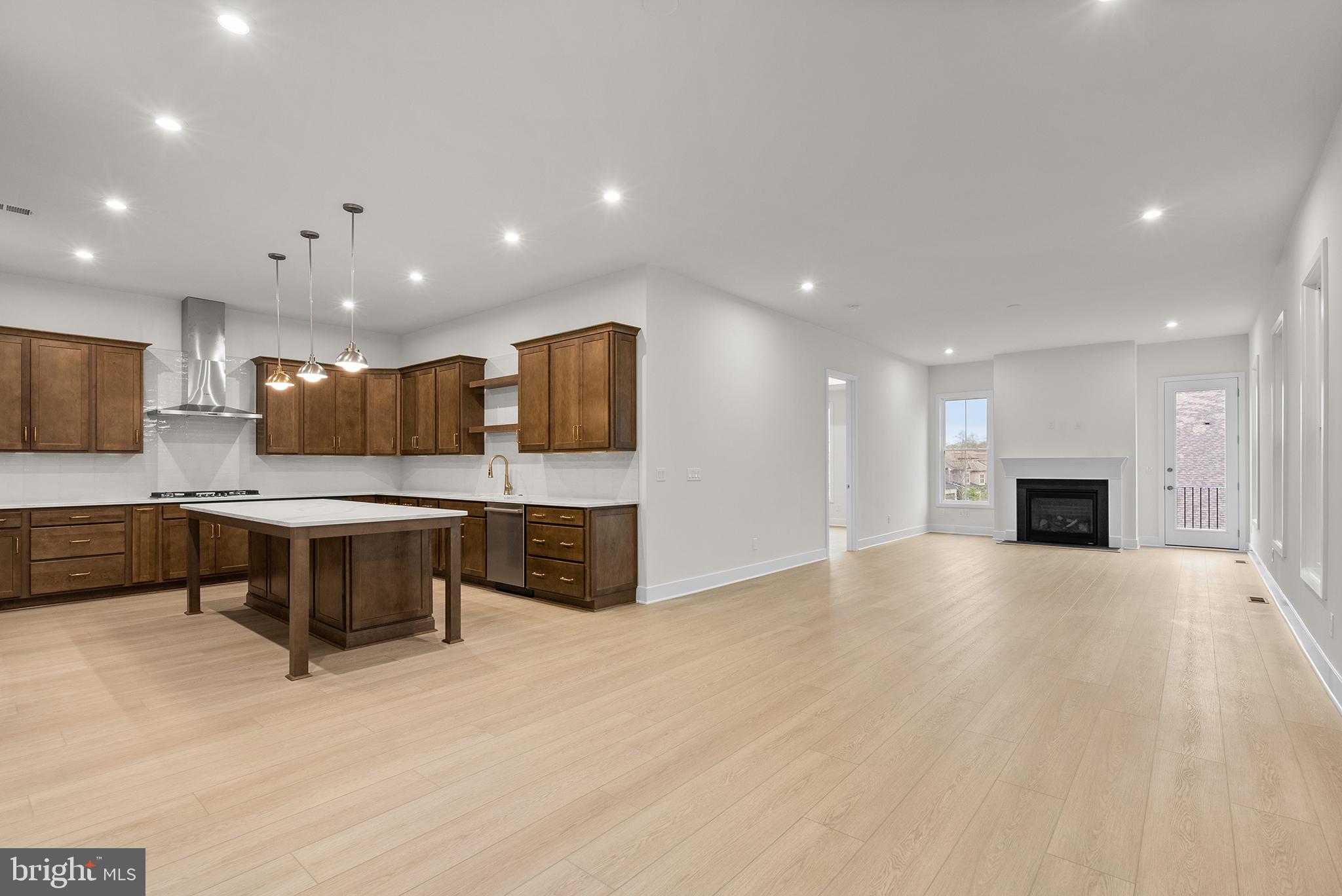 44470 Coalport Sq