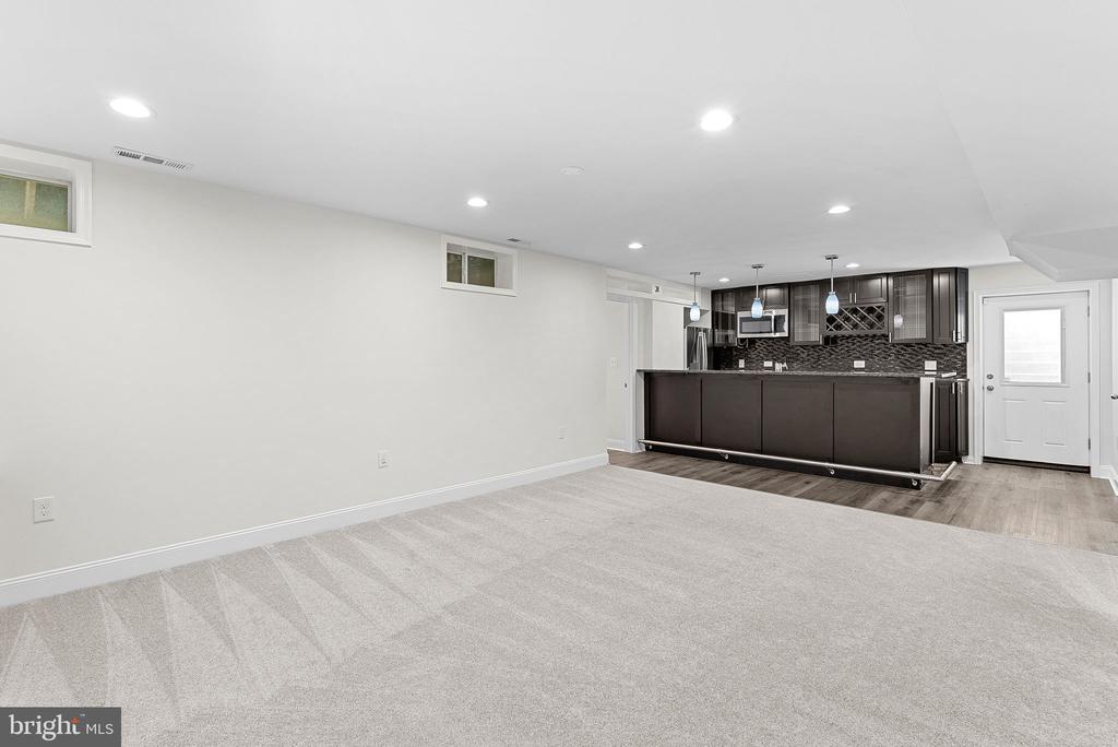 14211 Saratoga Park Dr
