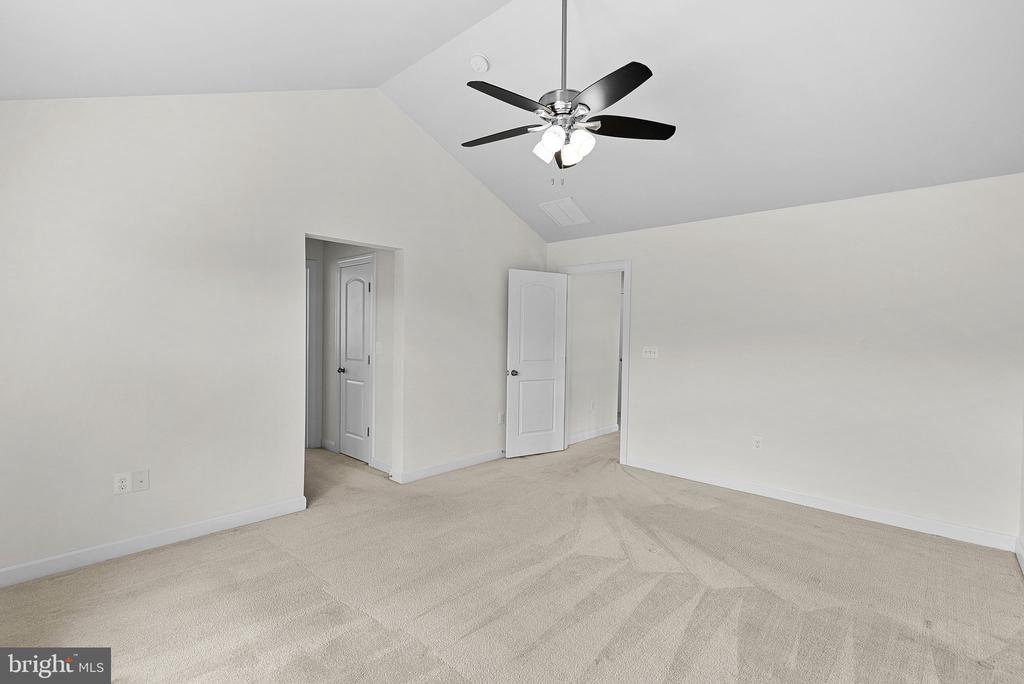 14211 Saratoga Park Dr