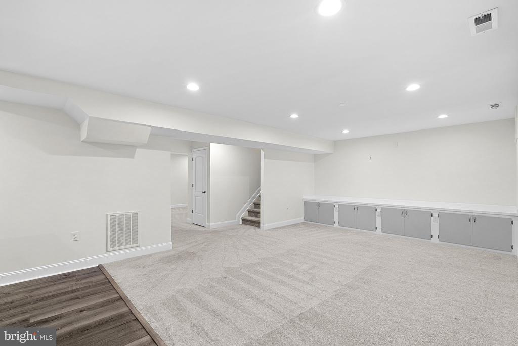 14211 Saratoga Park Dr