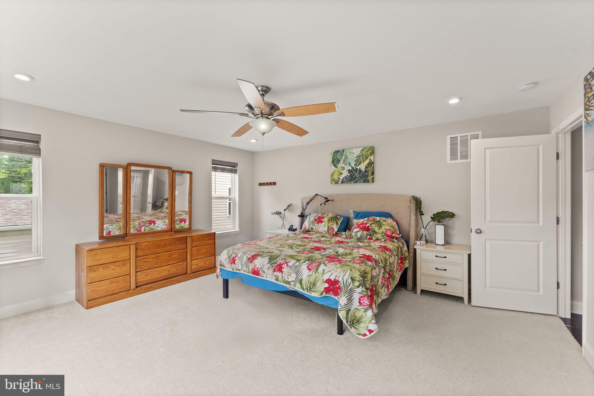 103 Dizerega Ct SW