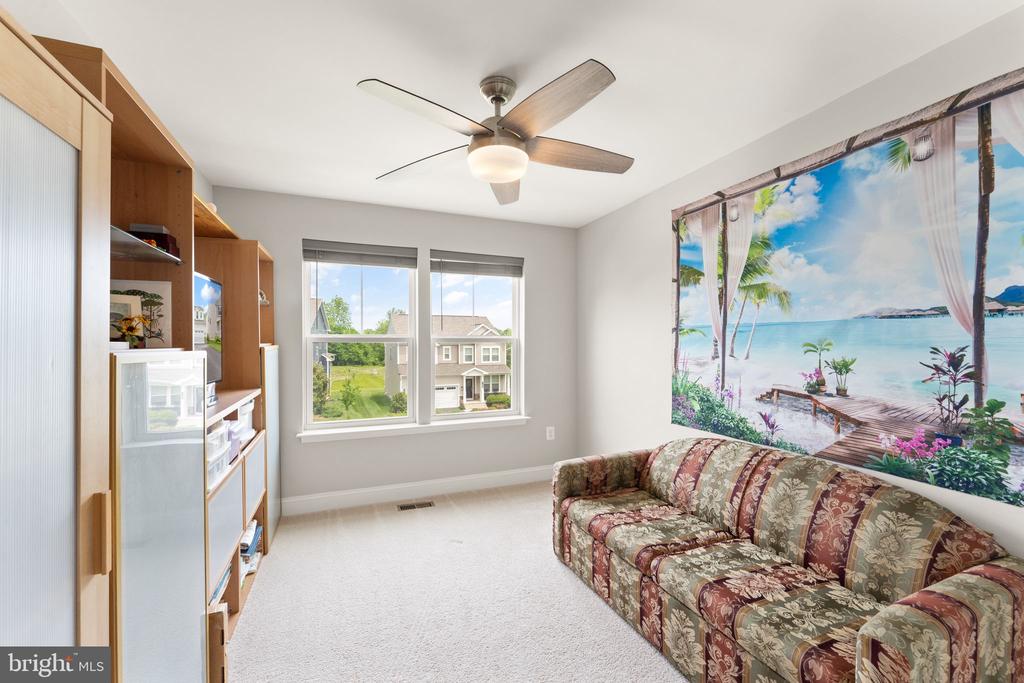 103 Dizerega Ct SW