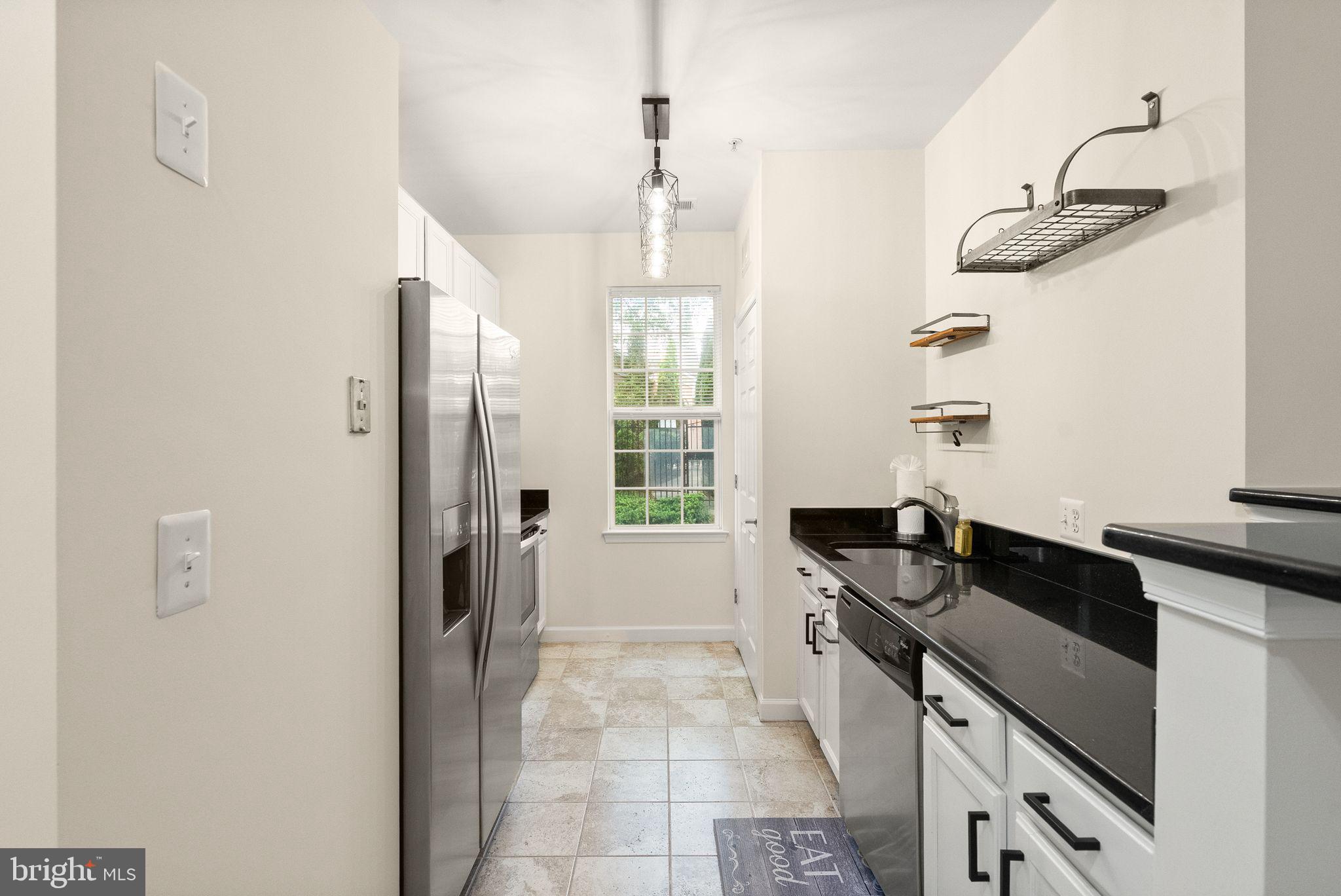 42432 Hollyhock Ter #101