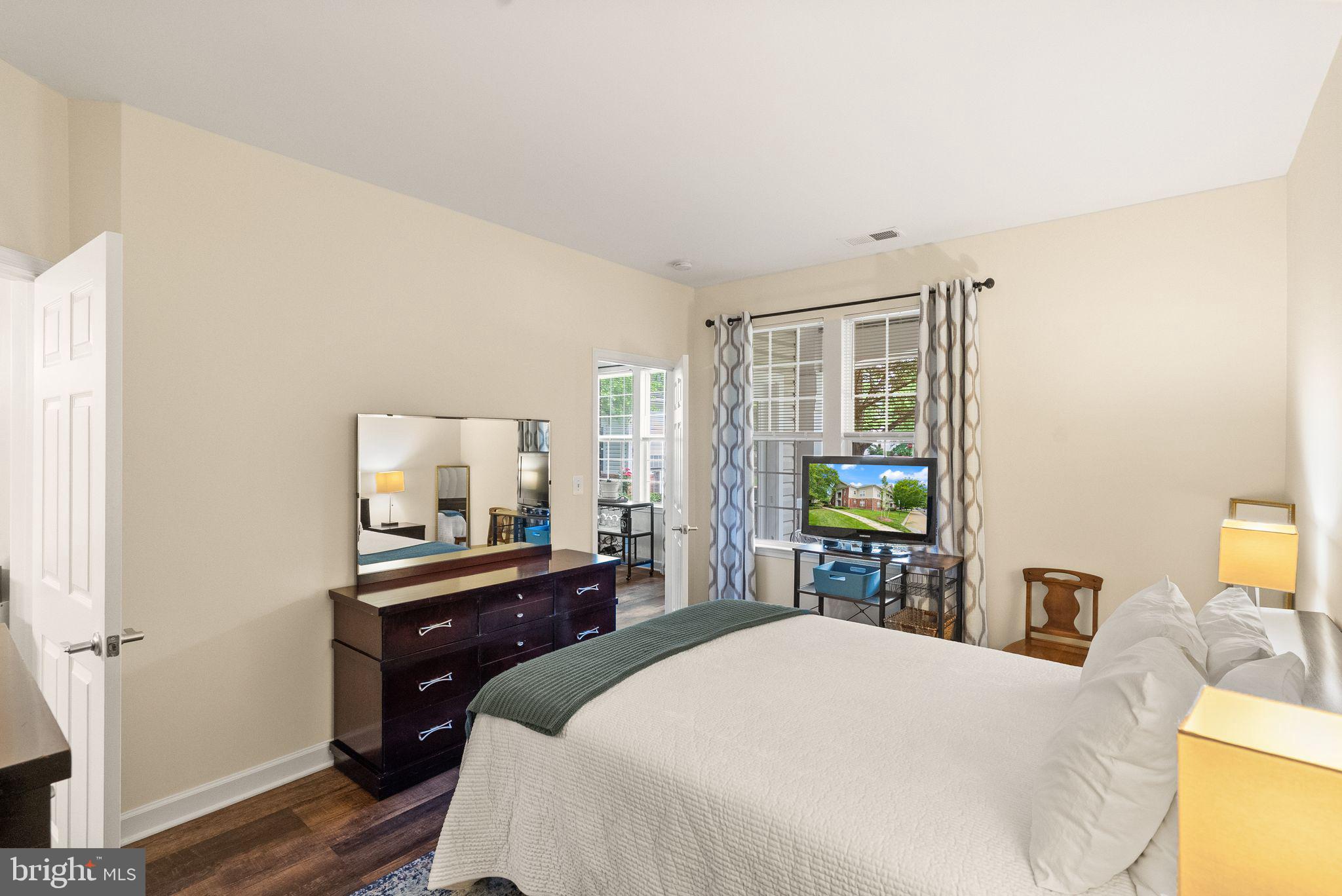 42432 Hollyhock Ter #101