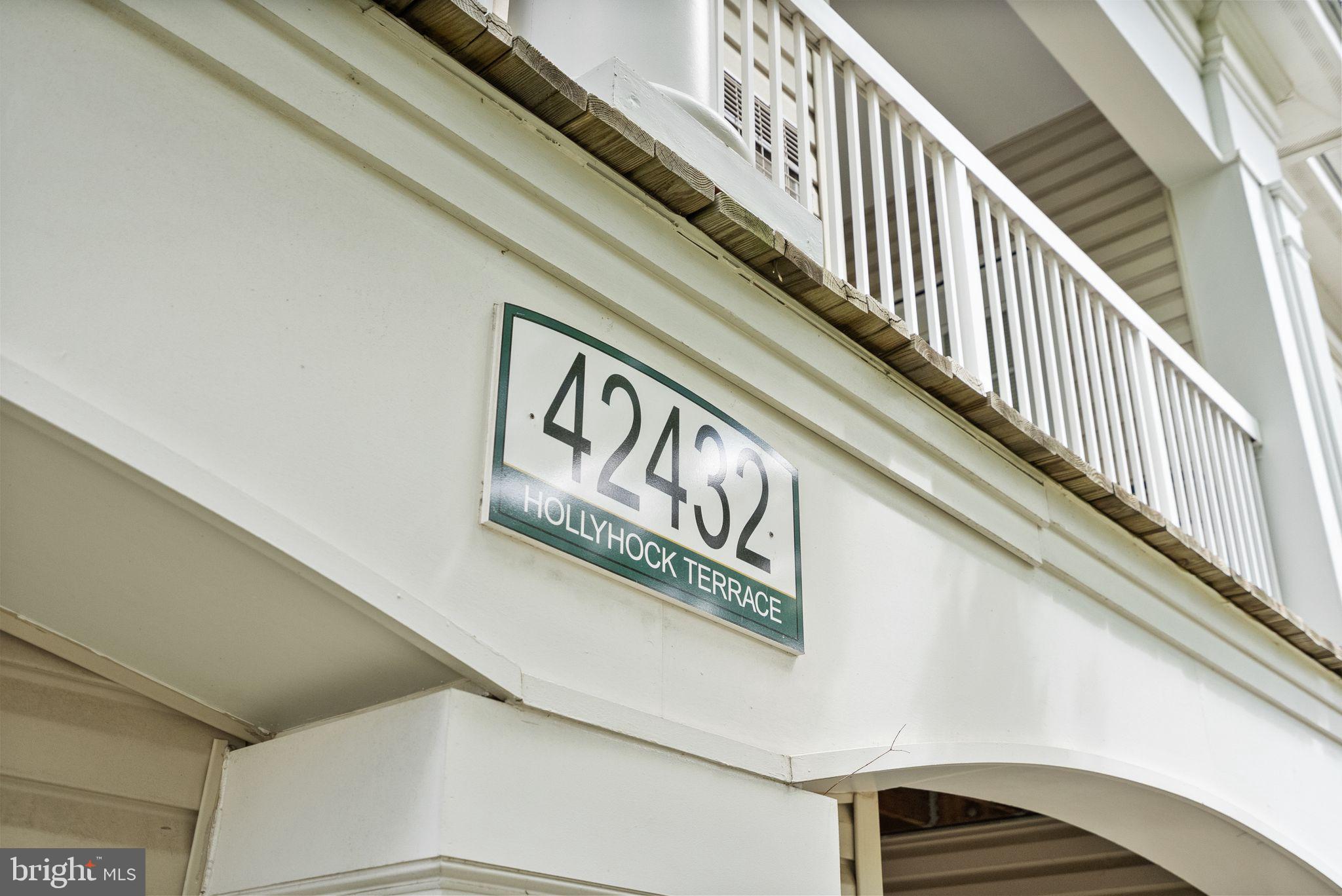 42432 Hollyhock Ter #101