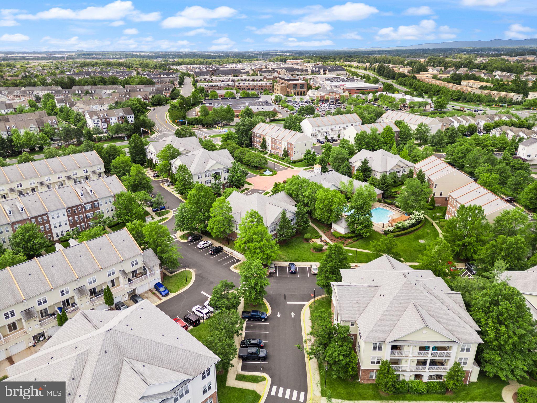 42432 Hollyhock Ter #101