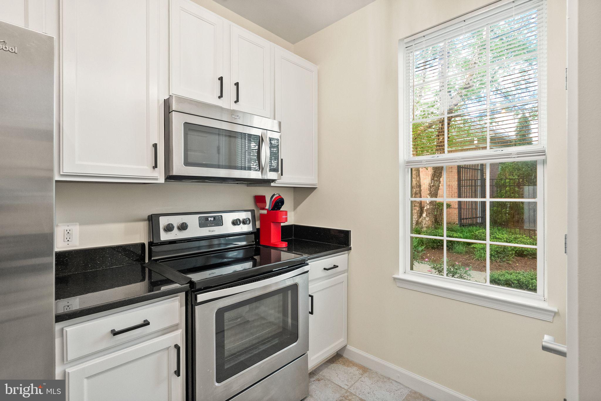 42432 Hollyhock Ter #101