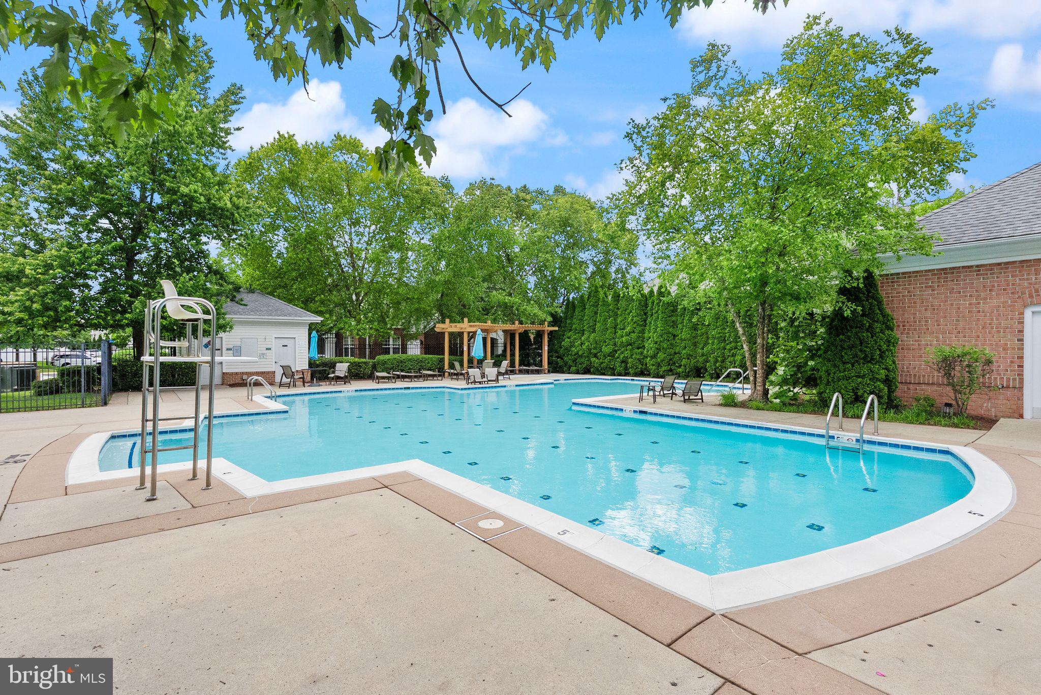 42432 Hollyhock Ter #101