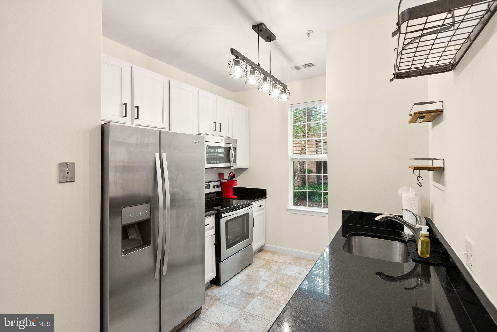 42432 Hollyhock Ter #101