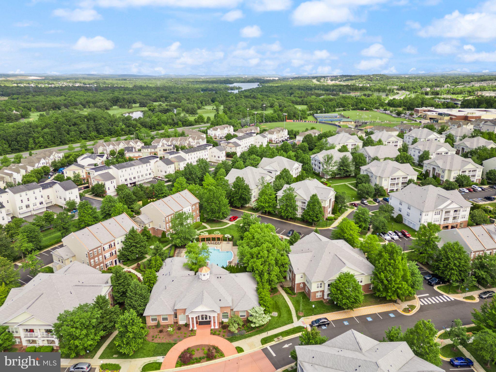 42432 Hollyhock Ter #101