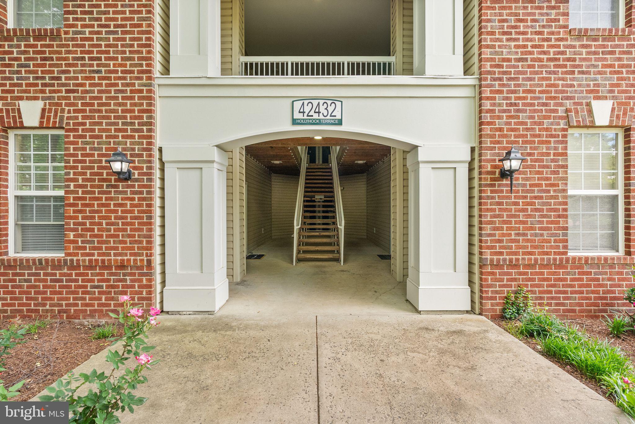 42432 Hollyhock Ter #101