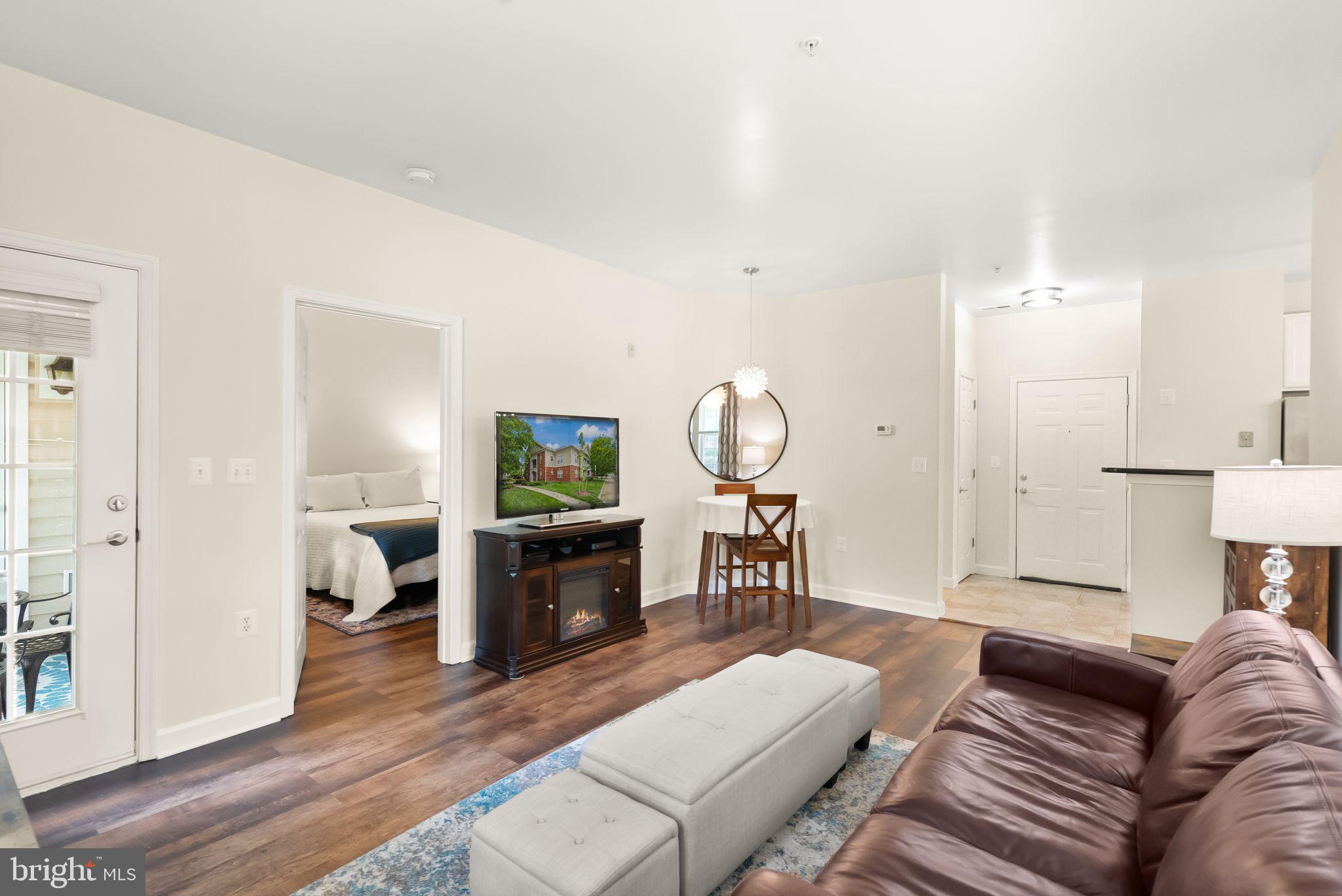 42432 Hollyhock Ter #101