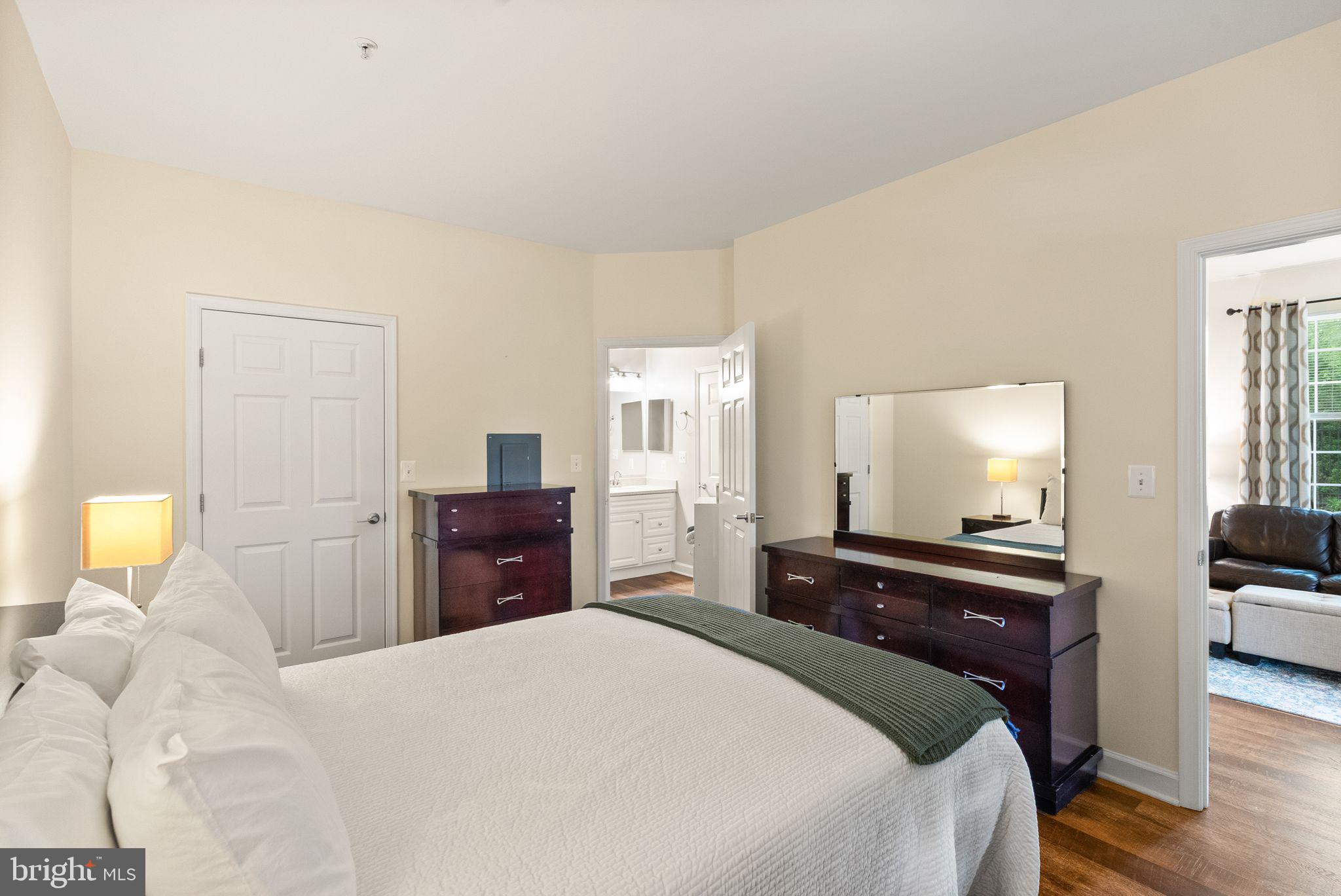 42432 Hollyhock Ter #101