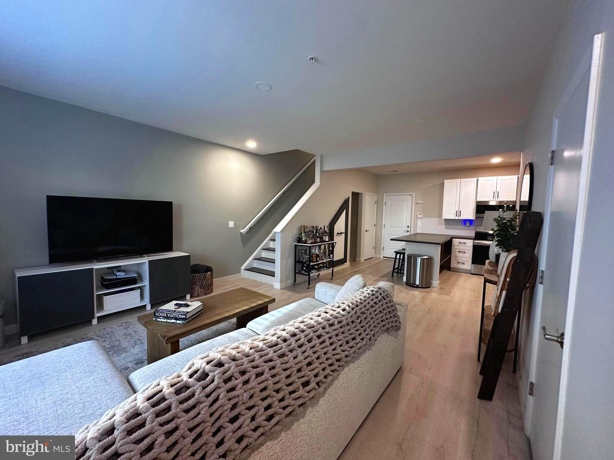 20529 MILBRIDGE TER