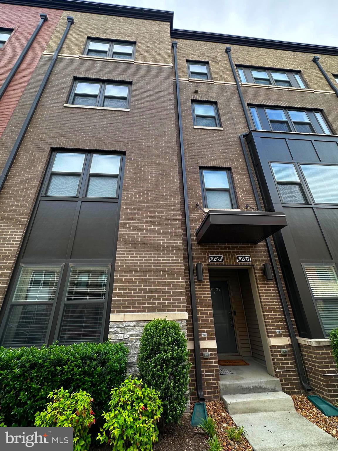 20529 MILBRIDGE TER