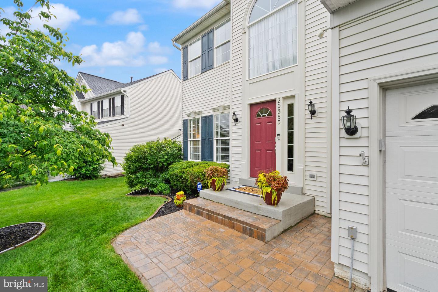 20355 Snowpoint Pl